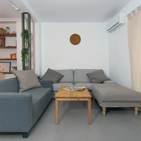 Duplex Penthouse With Terrace By Thegoodtourist *